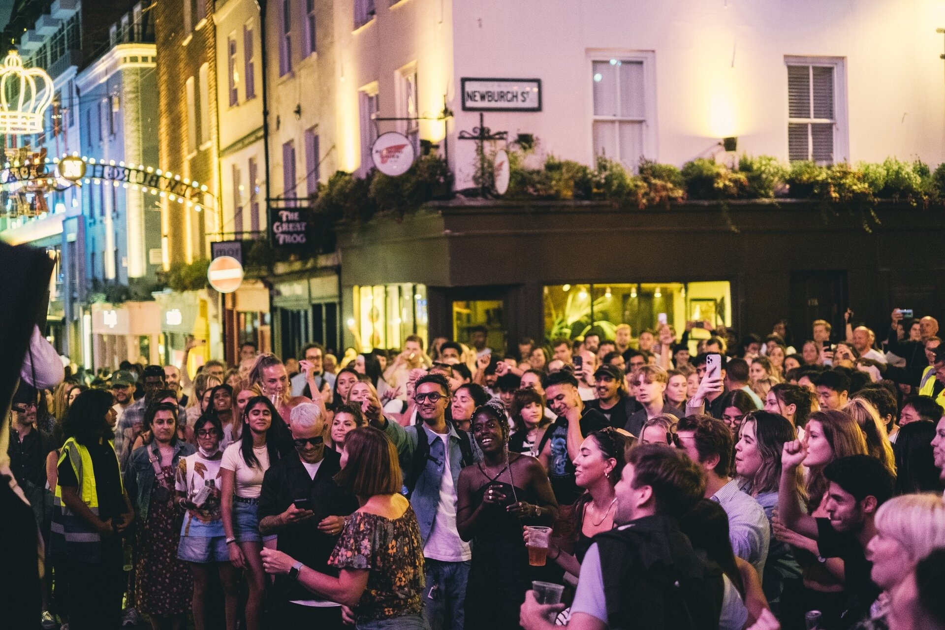Wedding Bands in Italy